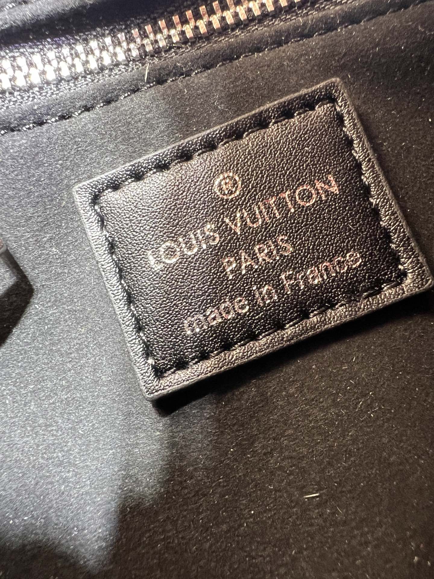 1WE96BDE Stylish leather bag)