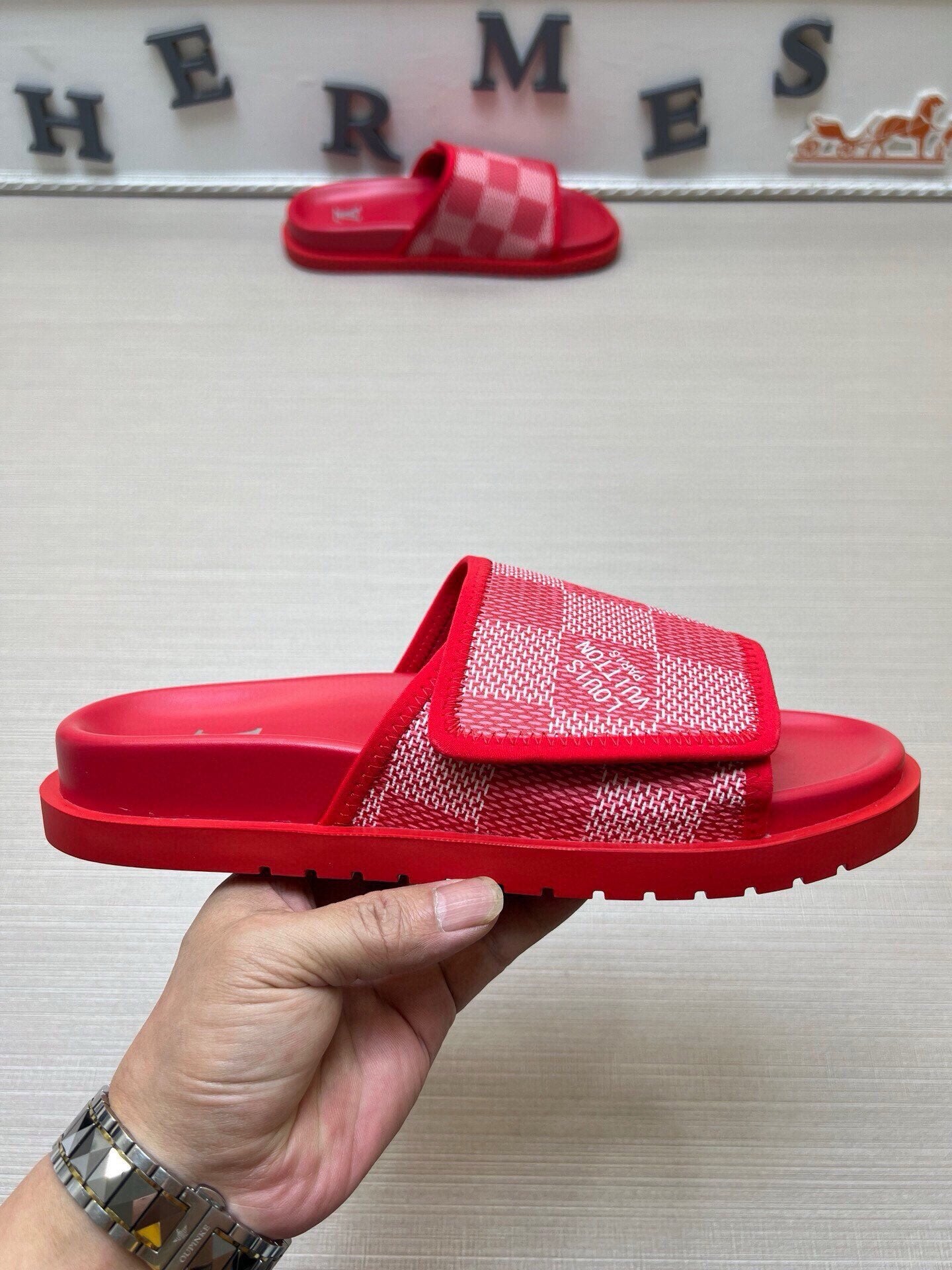 5LE208ZDE Stylish Slippers