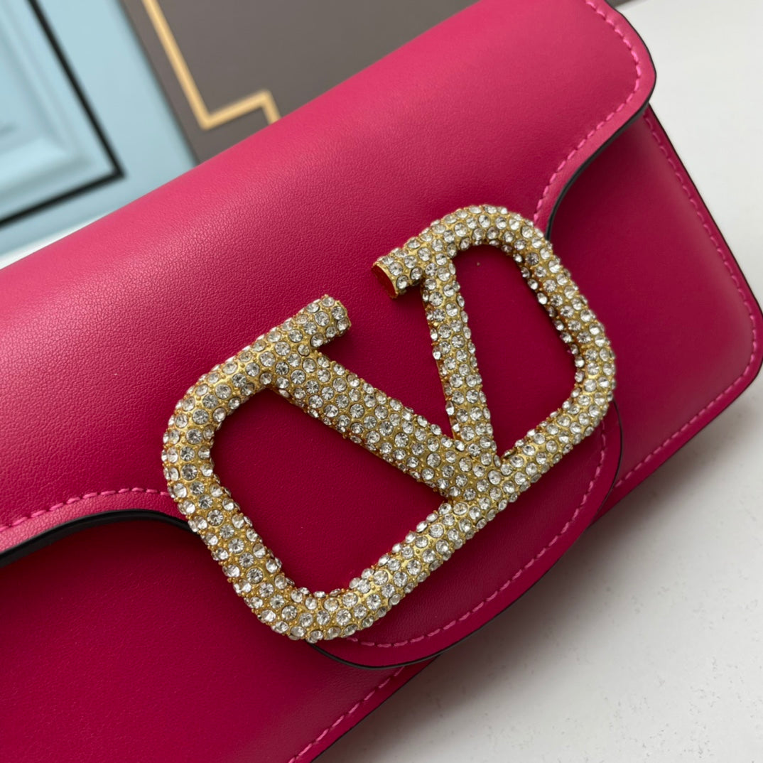 1WVL114BDE Stylish leather bag