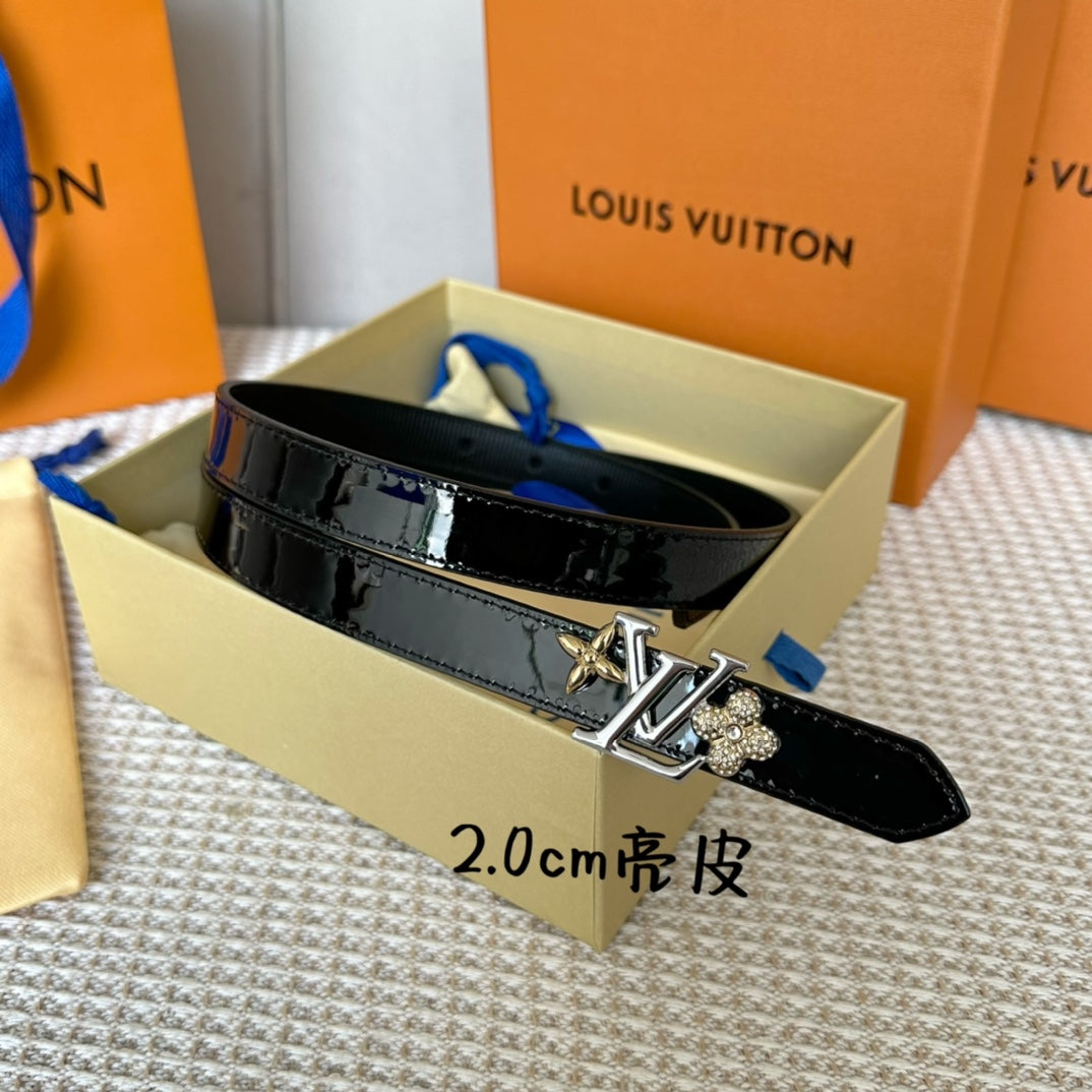 14E132PDE Stylish  High quality belt With full package