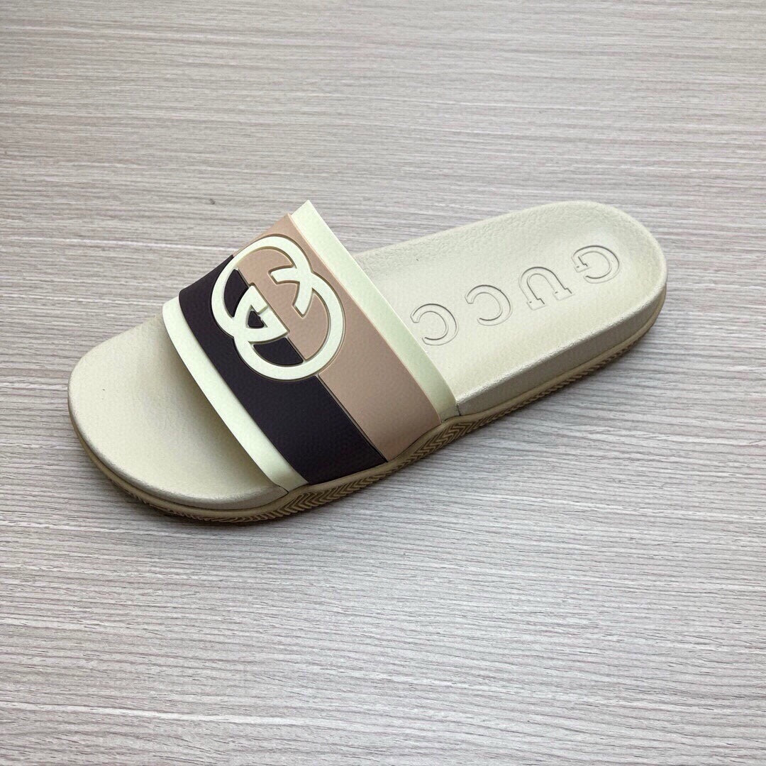 54B113ZDE Stylish slippers