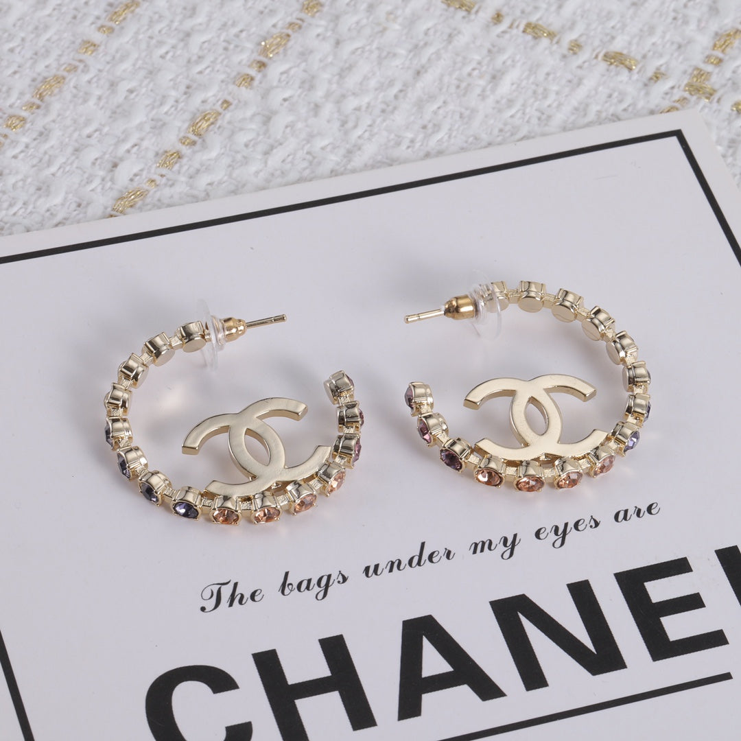 14C435EDE Stylish Earrings