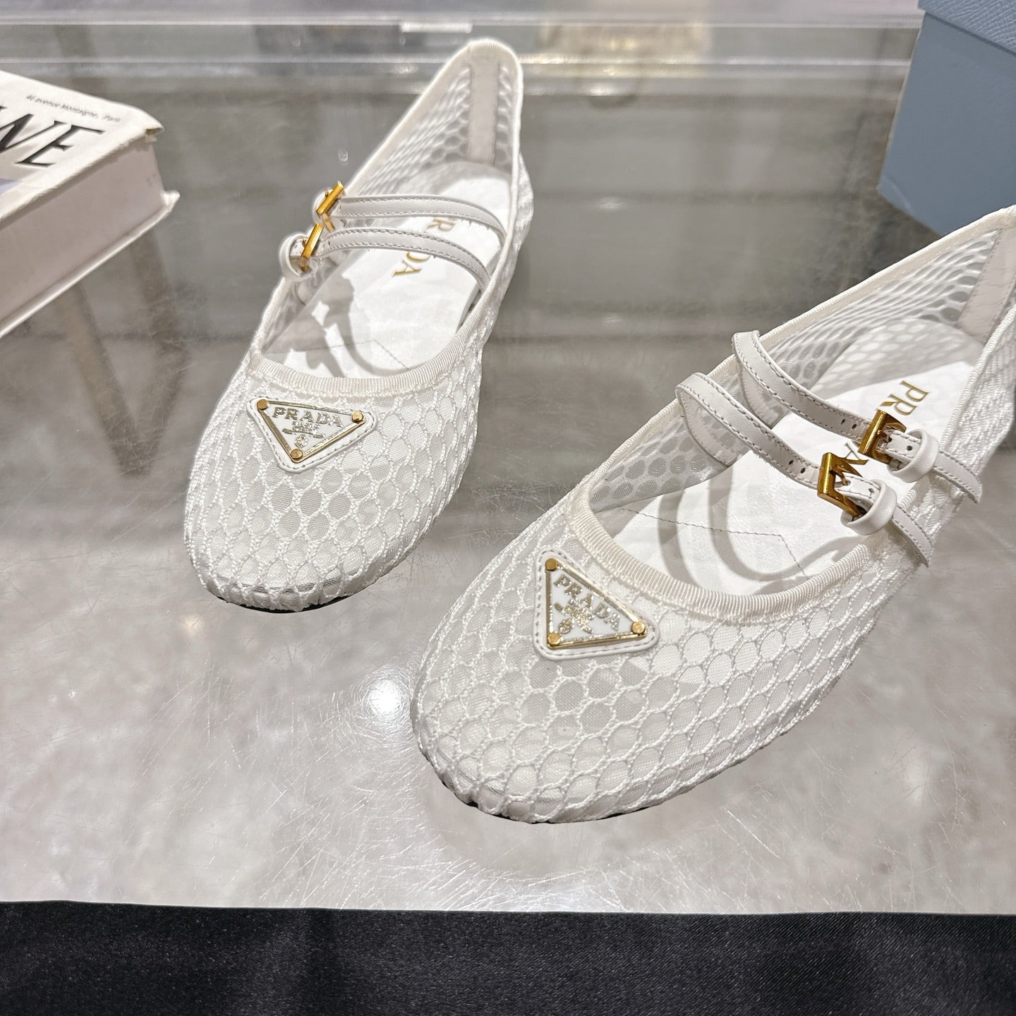 285ZPD66ZDE Stylish leather shoes