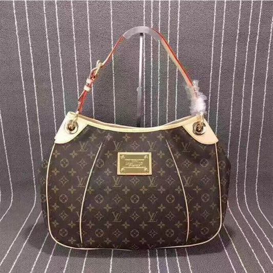 1E11BDE Stylish leather bag 