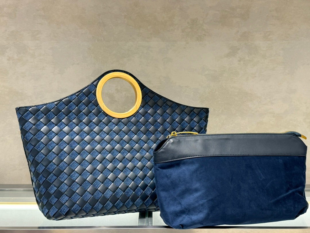 1XA70BDE Stylish High quality leather bag