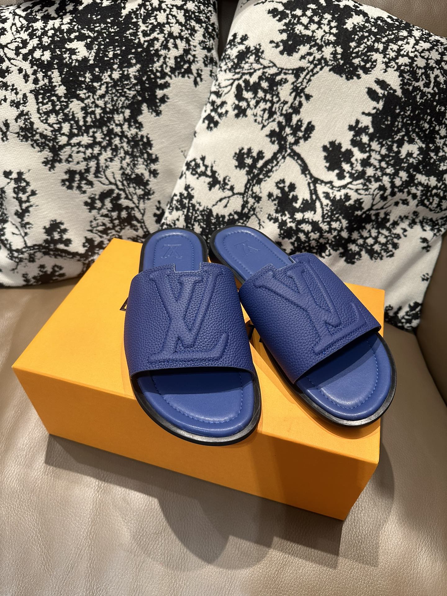 285ZE25ZDE Stylish leather Shoes