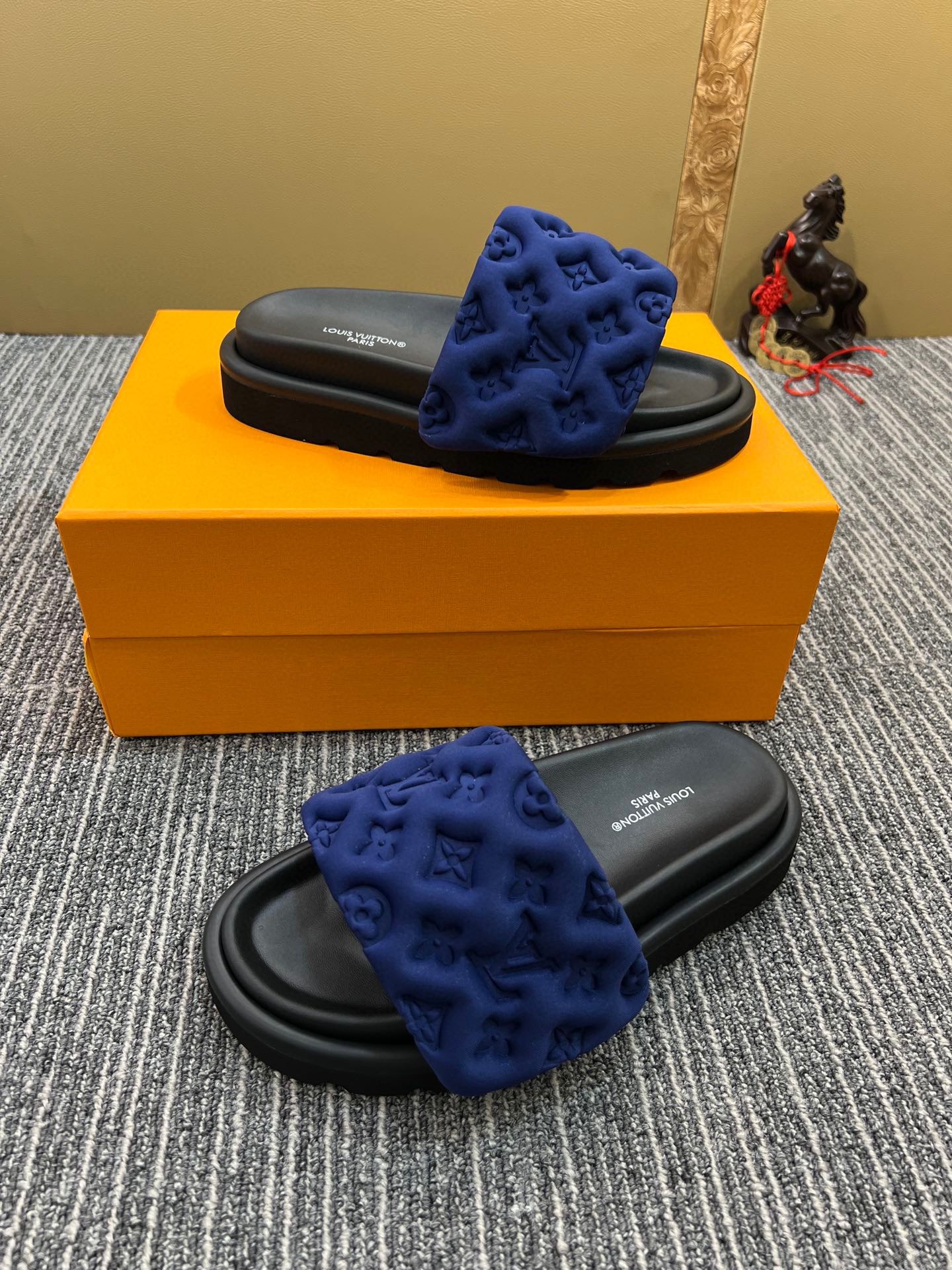 5XE119ZDE Stylish leather quality Slippers