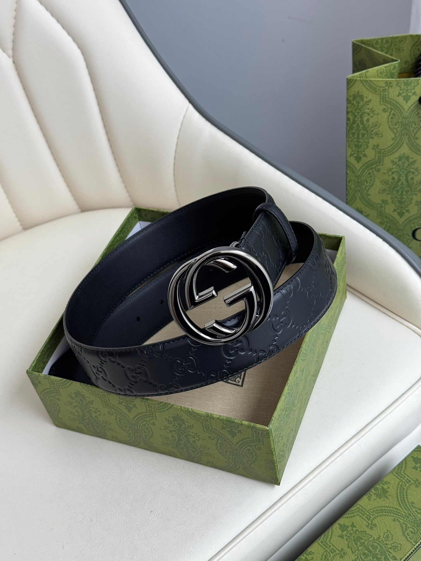 155RB241PUE Stylish High quality belt With full package