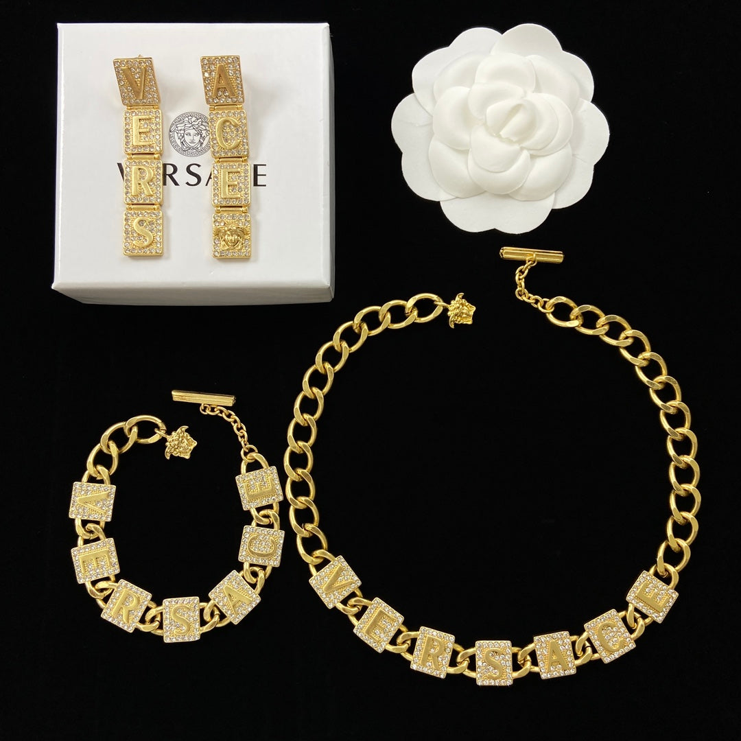 175RV81XDE Stylish Necklace . Earrings.Bracelets.