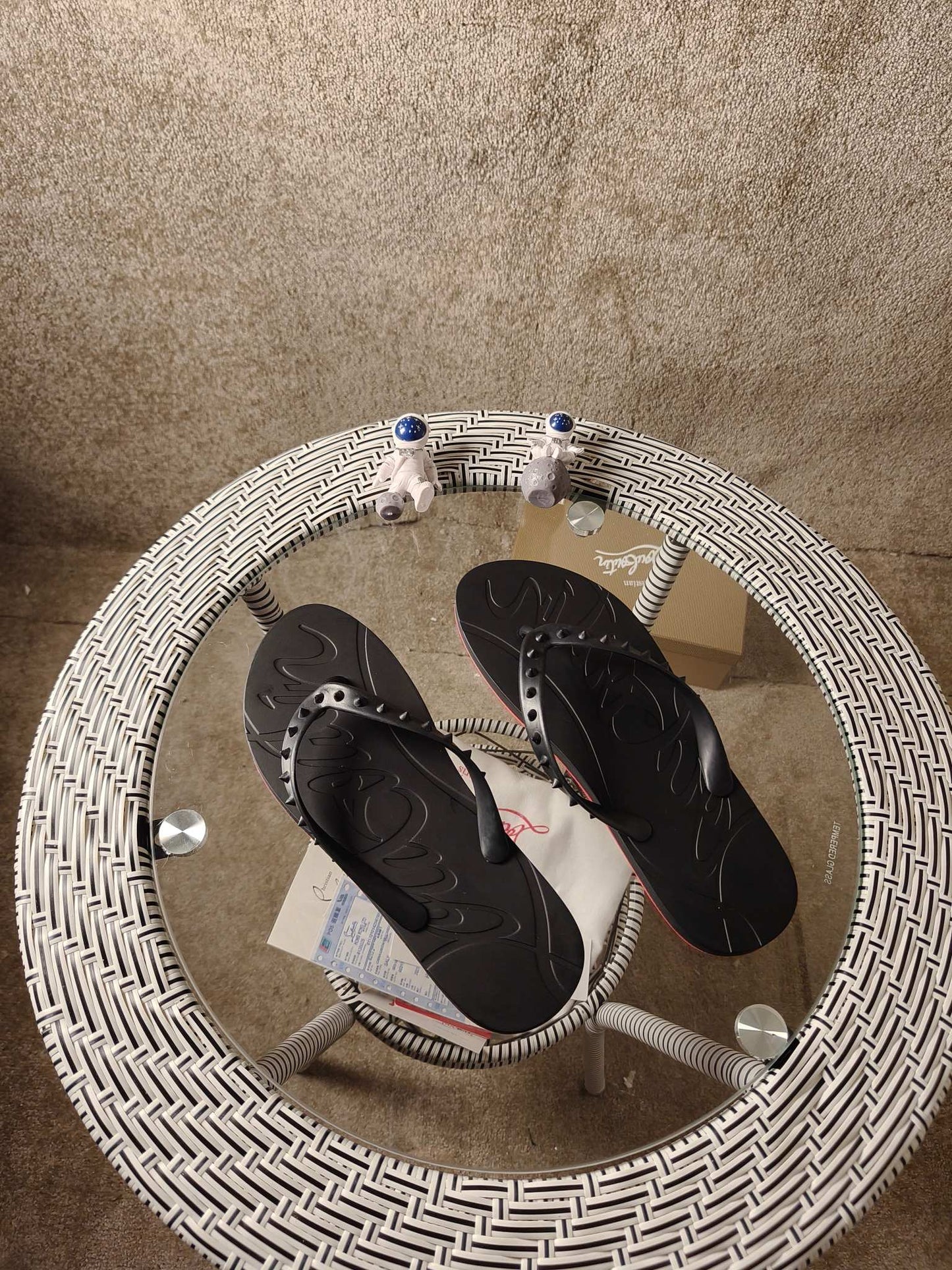 J4A13ZDE Stylish Slippers