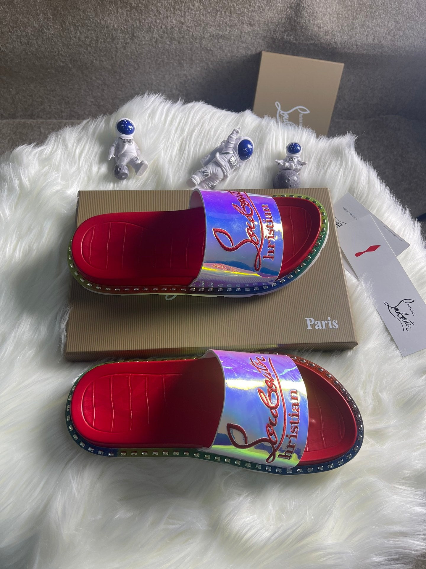 J4A24ZDE Stylish Slippers