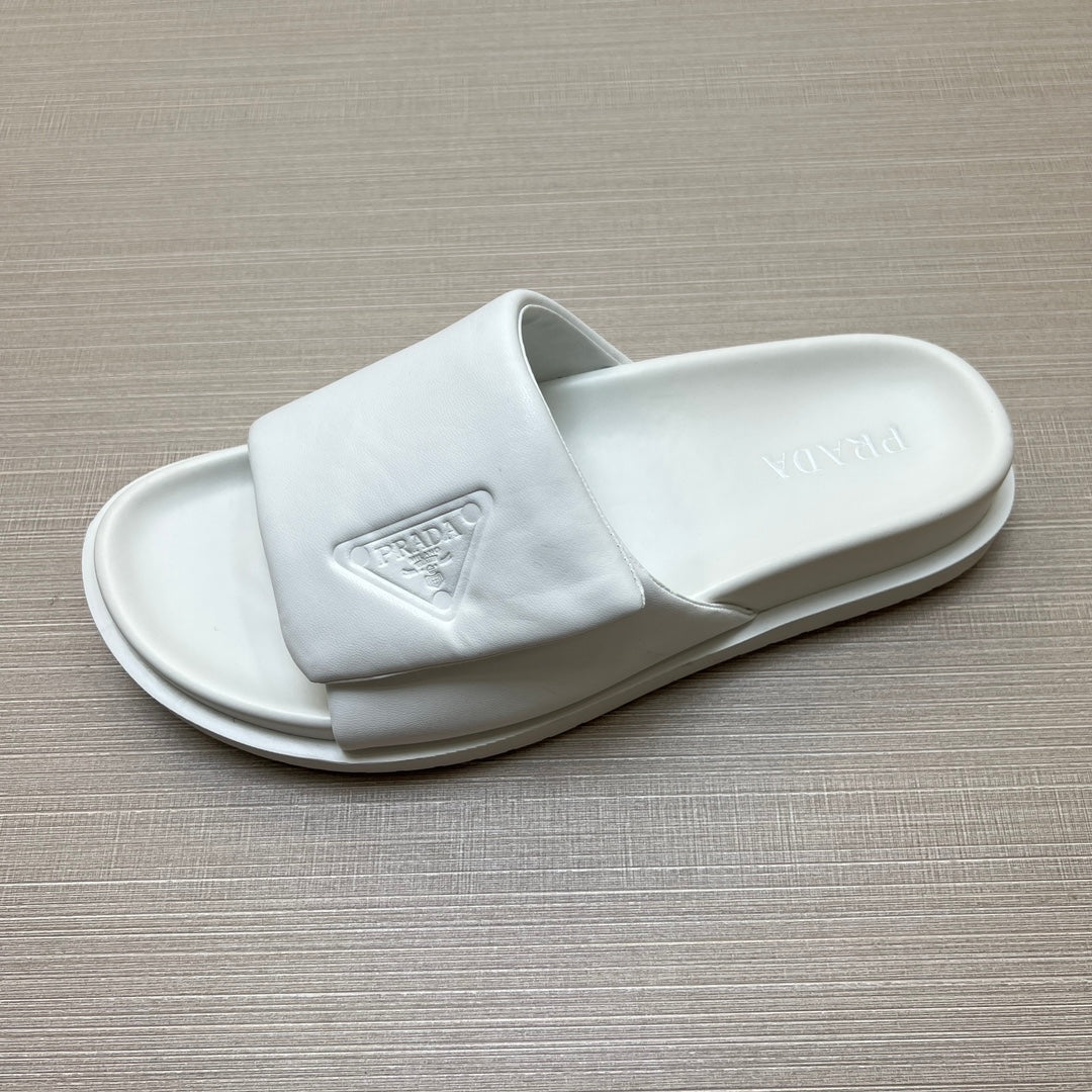 54PD7ZDE Stylish slippers