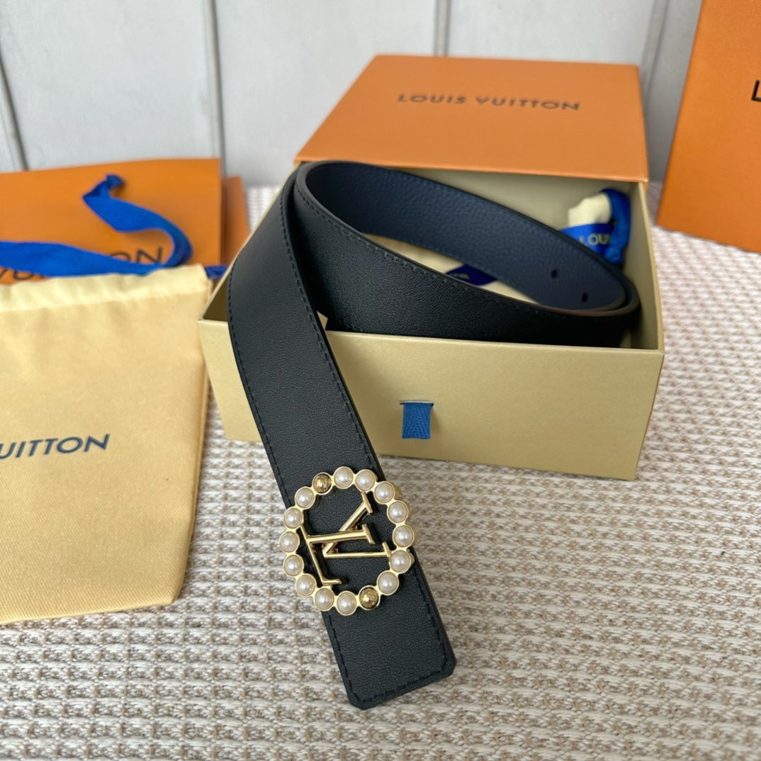 14E62PDE Stylish  High quality belt With full package