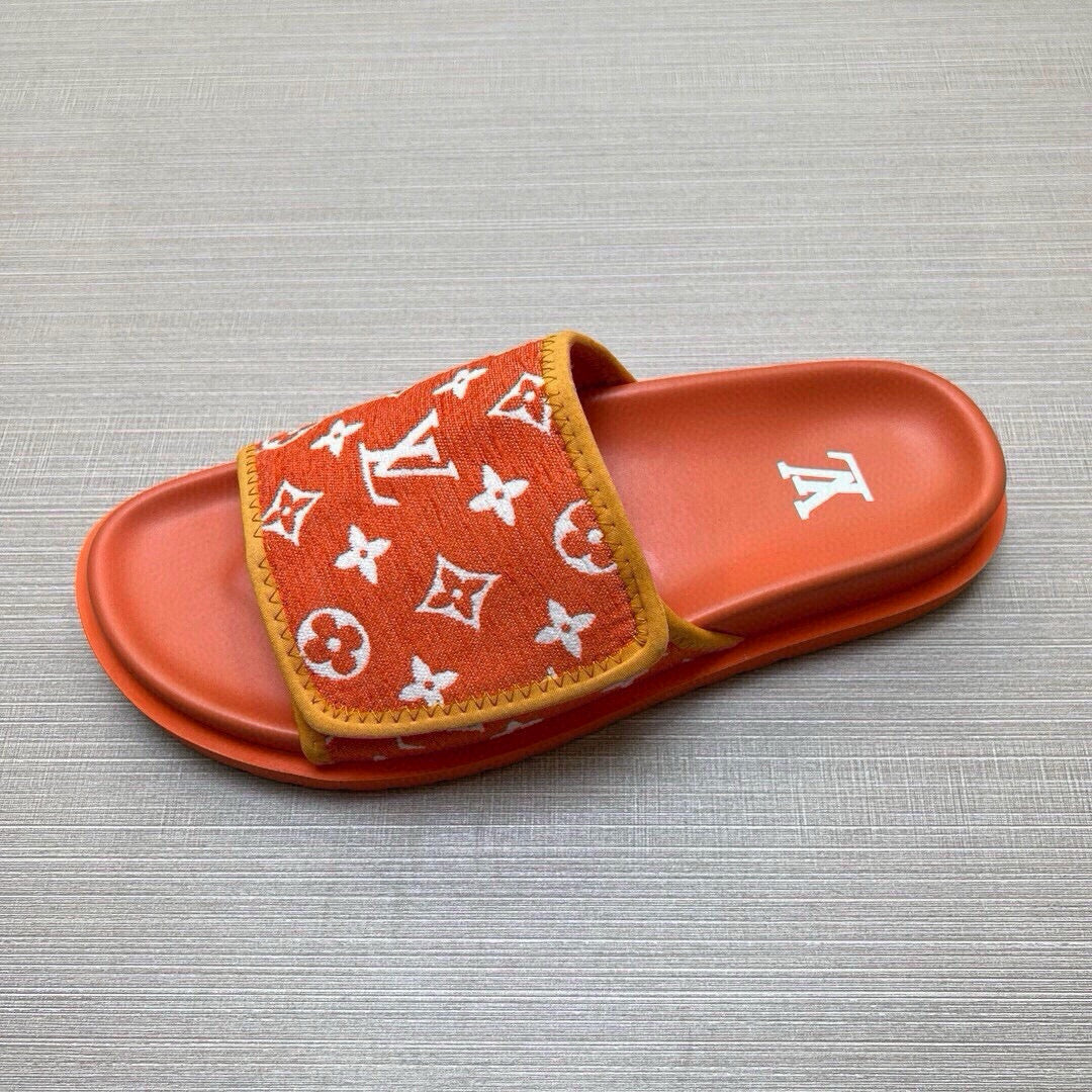 5QE4ZDE Stylish Slippers