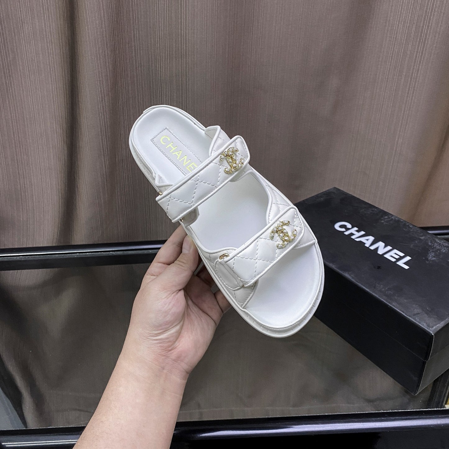 14C75ZDE Stylish Slippers