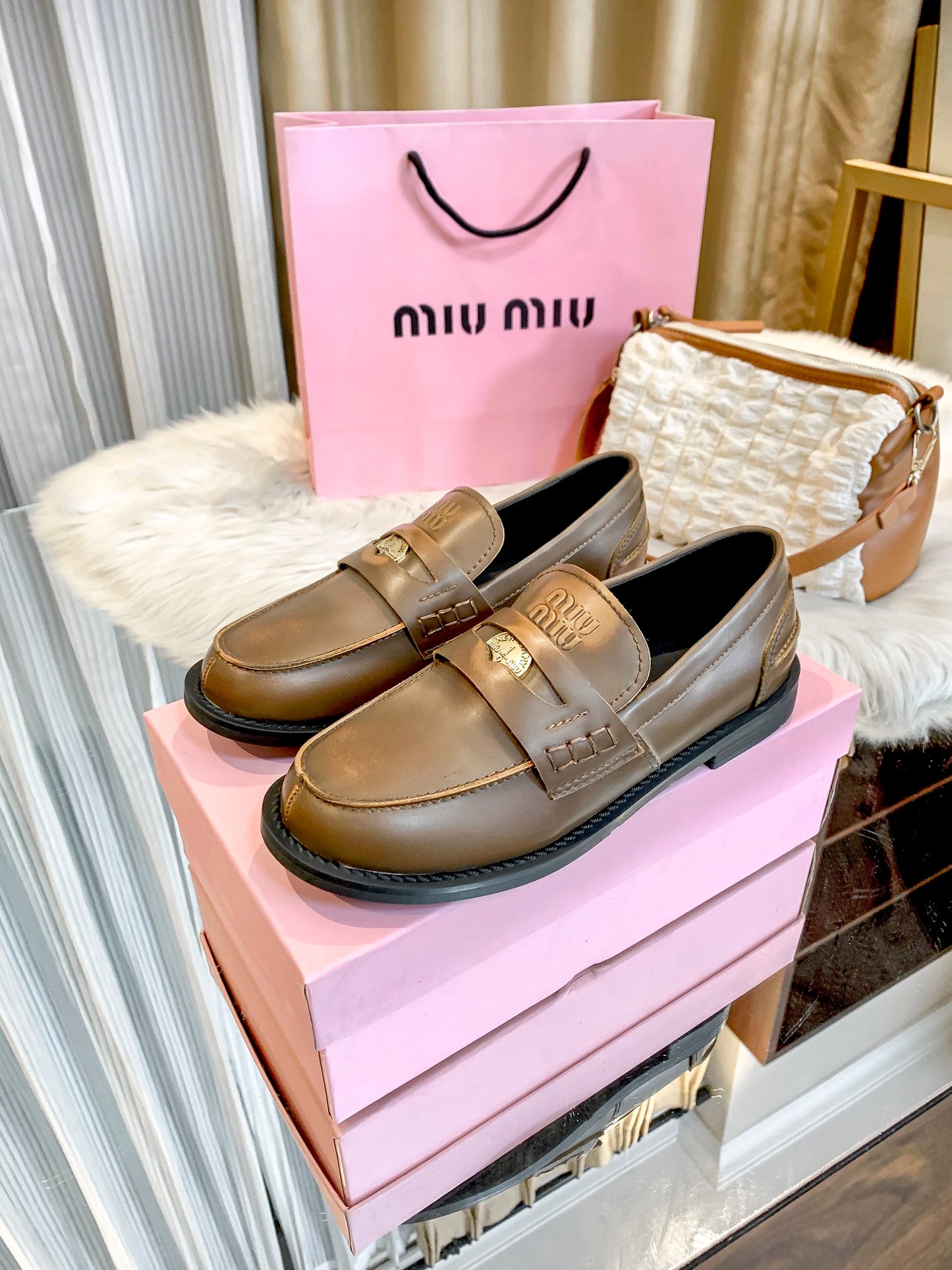 1WA262ZDE Stylish Casual shoes