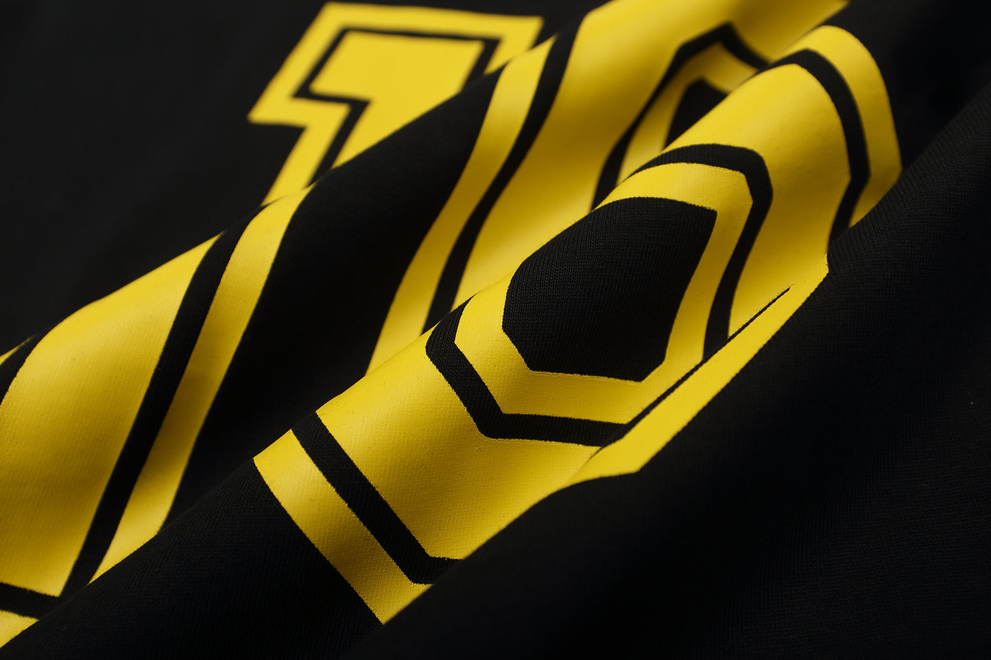1ZN536UDE Stylish T-shirts