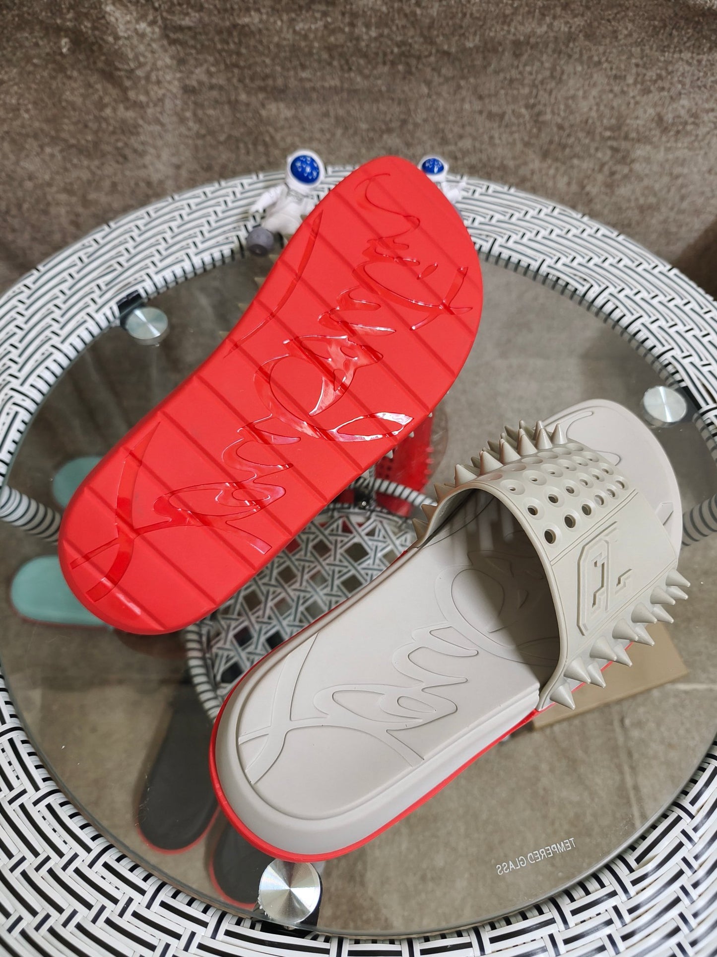 J4A21ZDE Stylish Slippers