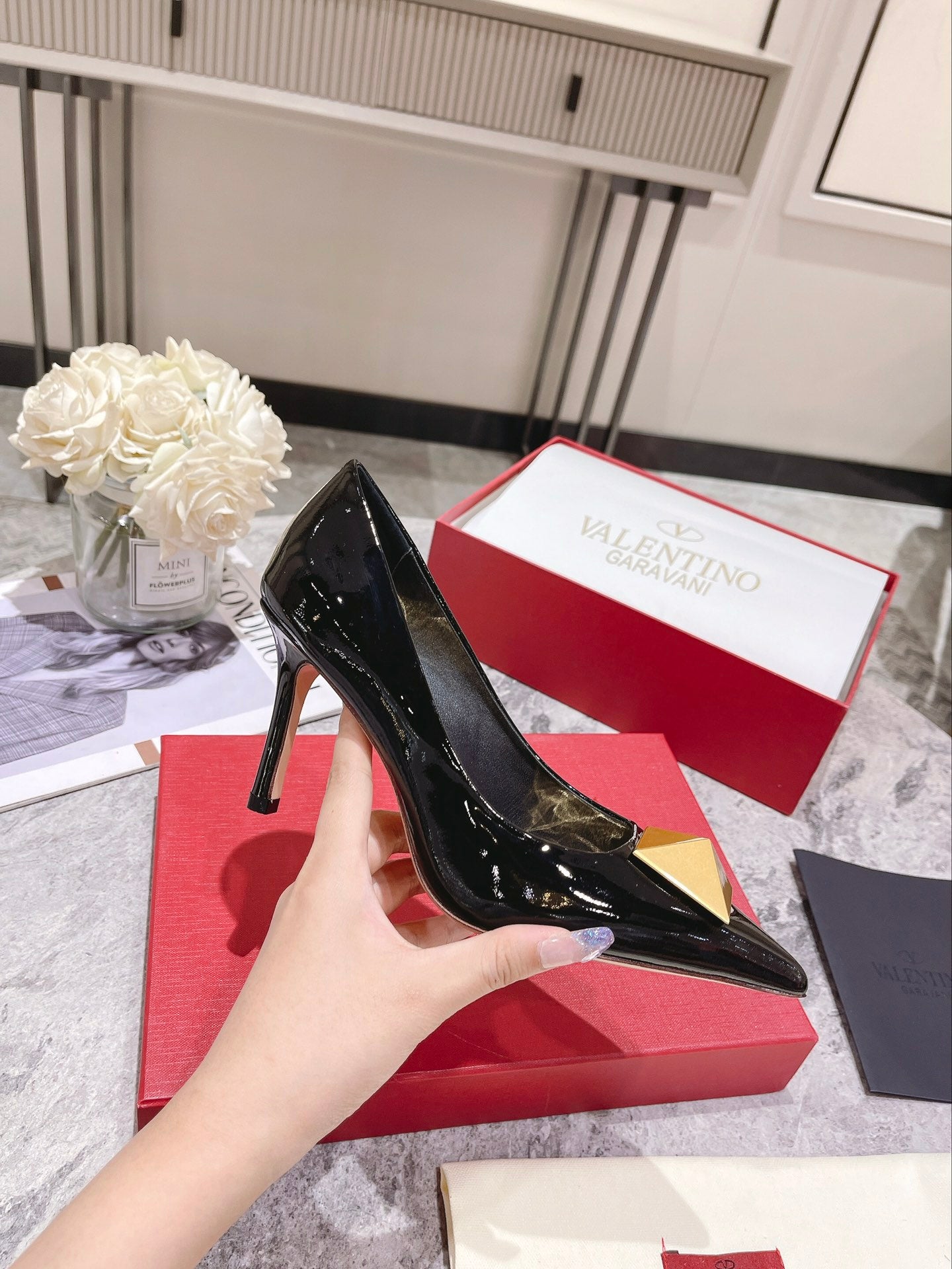 1WVL264ZDE Stylish sandals High heels