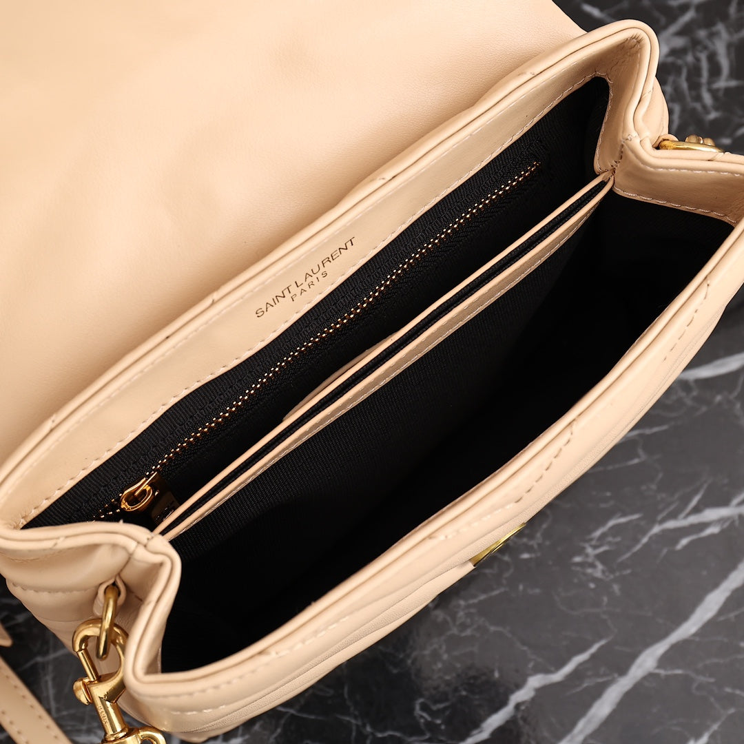 1XSL267BDE Stylish leather bag 