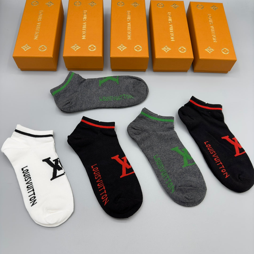 235QE21SDE Stylish socks(5 pairs )