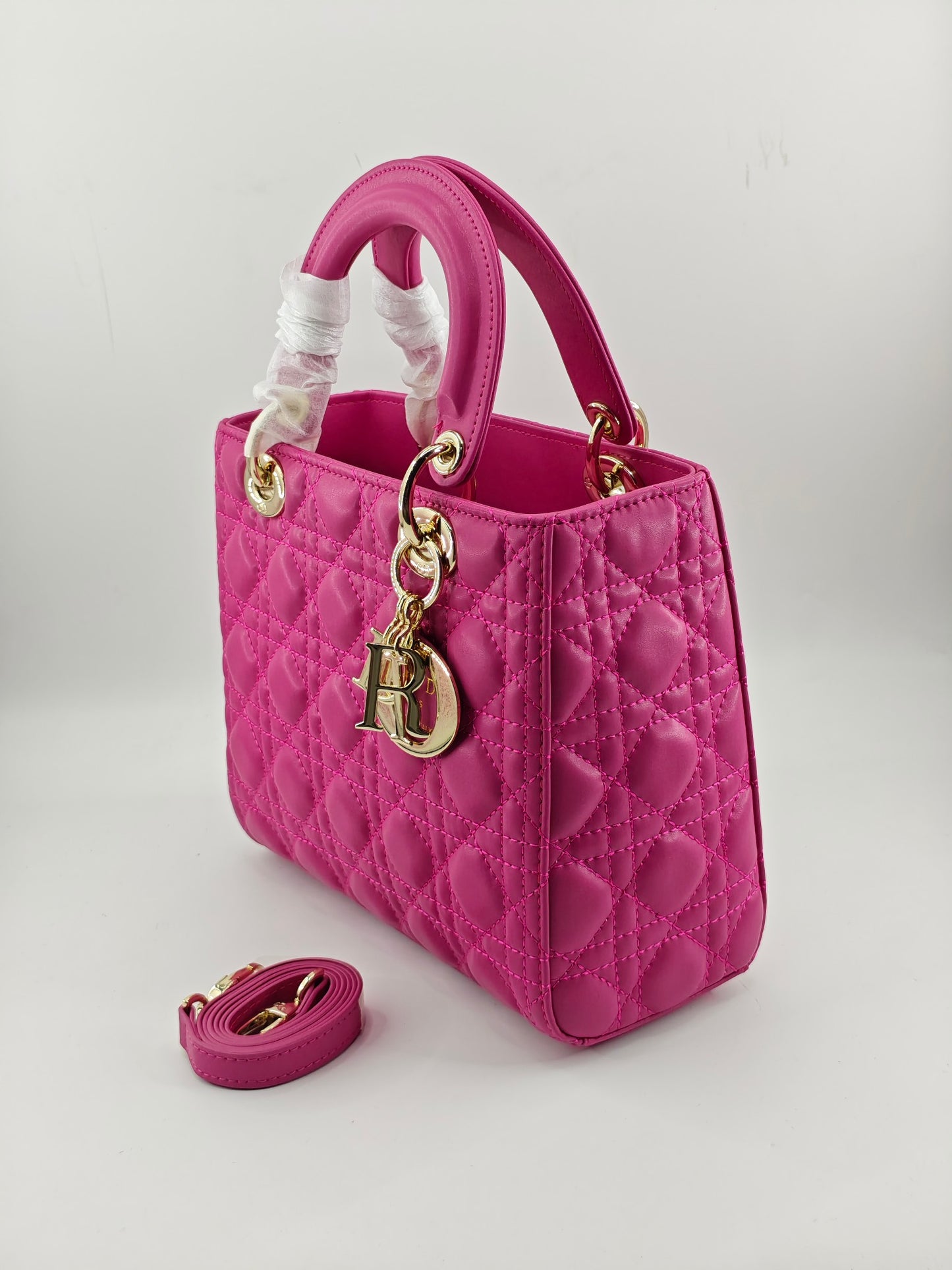 15RD60BDE Stylish leather bag