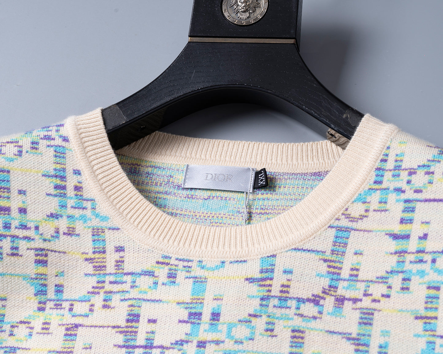 185ZD114UDE Stylish Sweaters