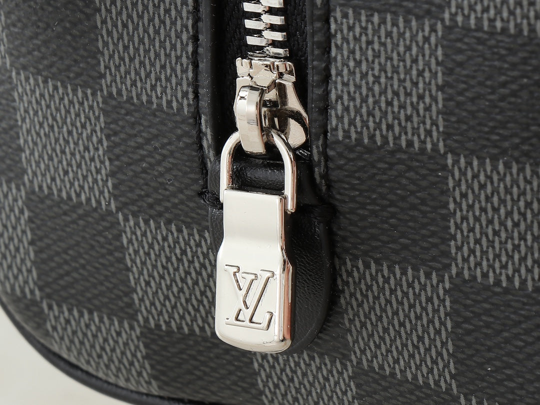 15RE69BDE Stylish leather bag