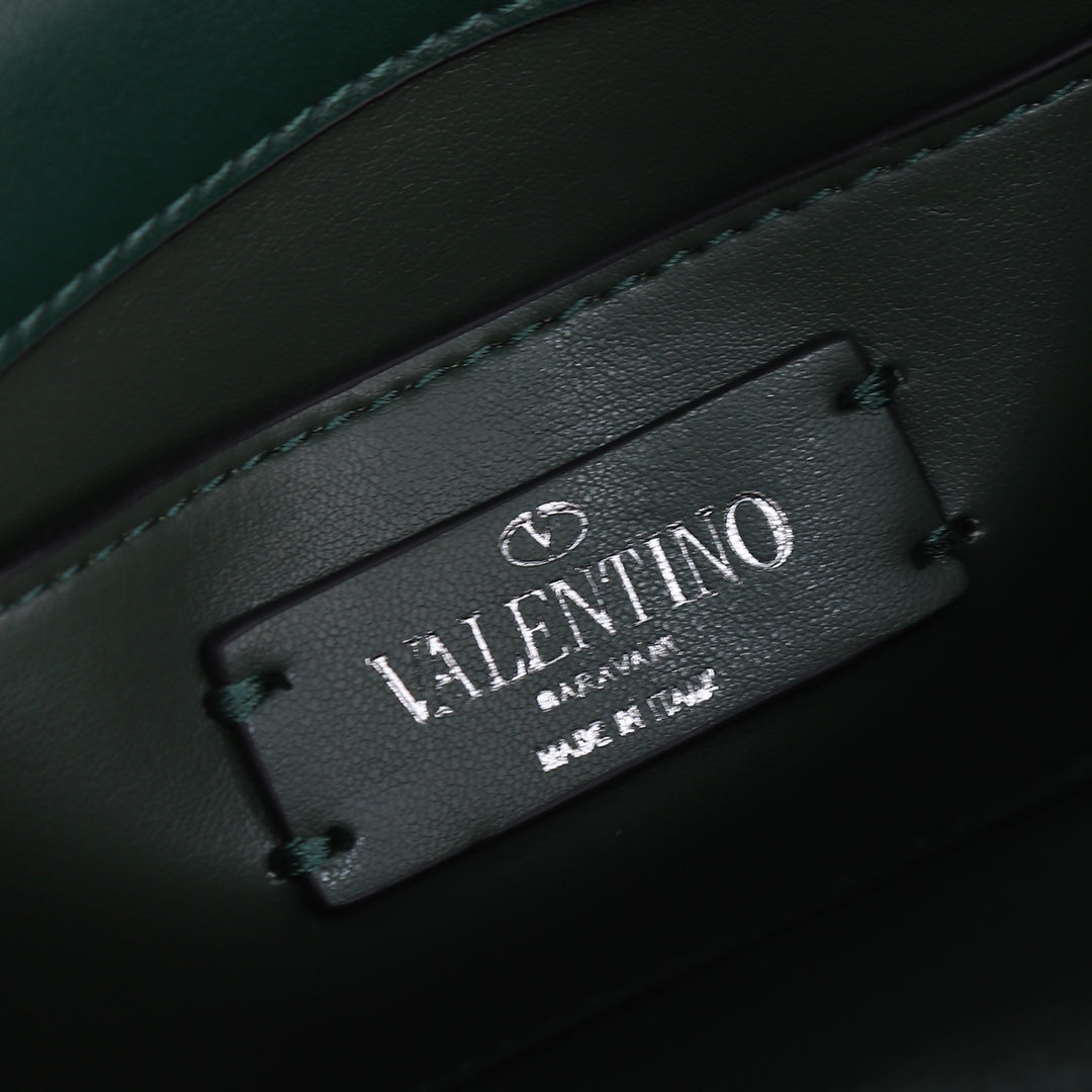 XA26BDE Stylish bag