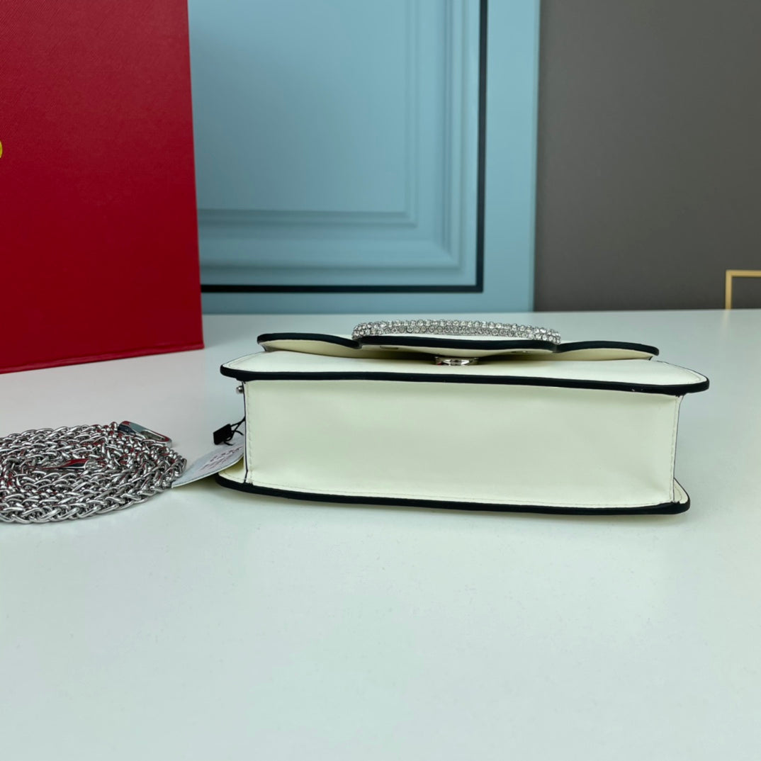 1WVL114BDE Stylish leather bag