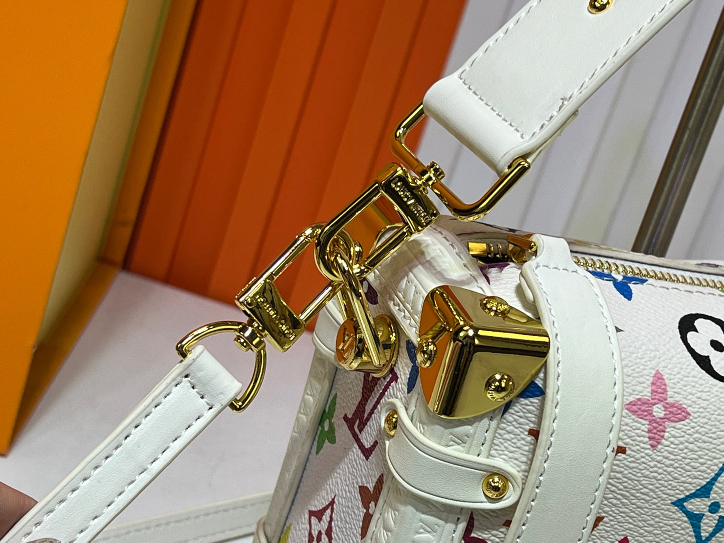 1WE101BDE Stylish leather bag