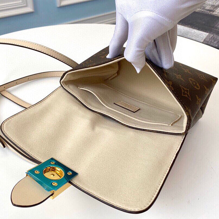 3E79BDE Stylish leather bag 