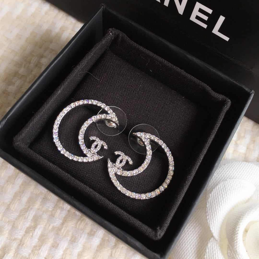 1YC314EDE Stylish Earrings