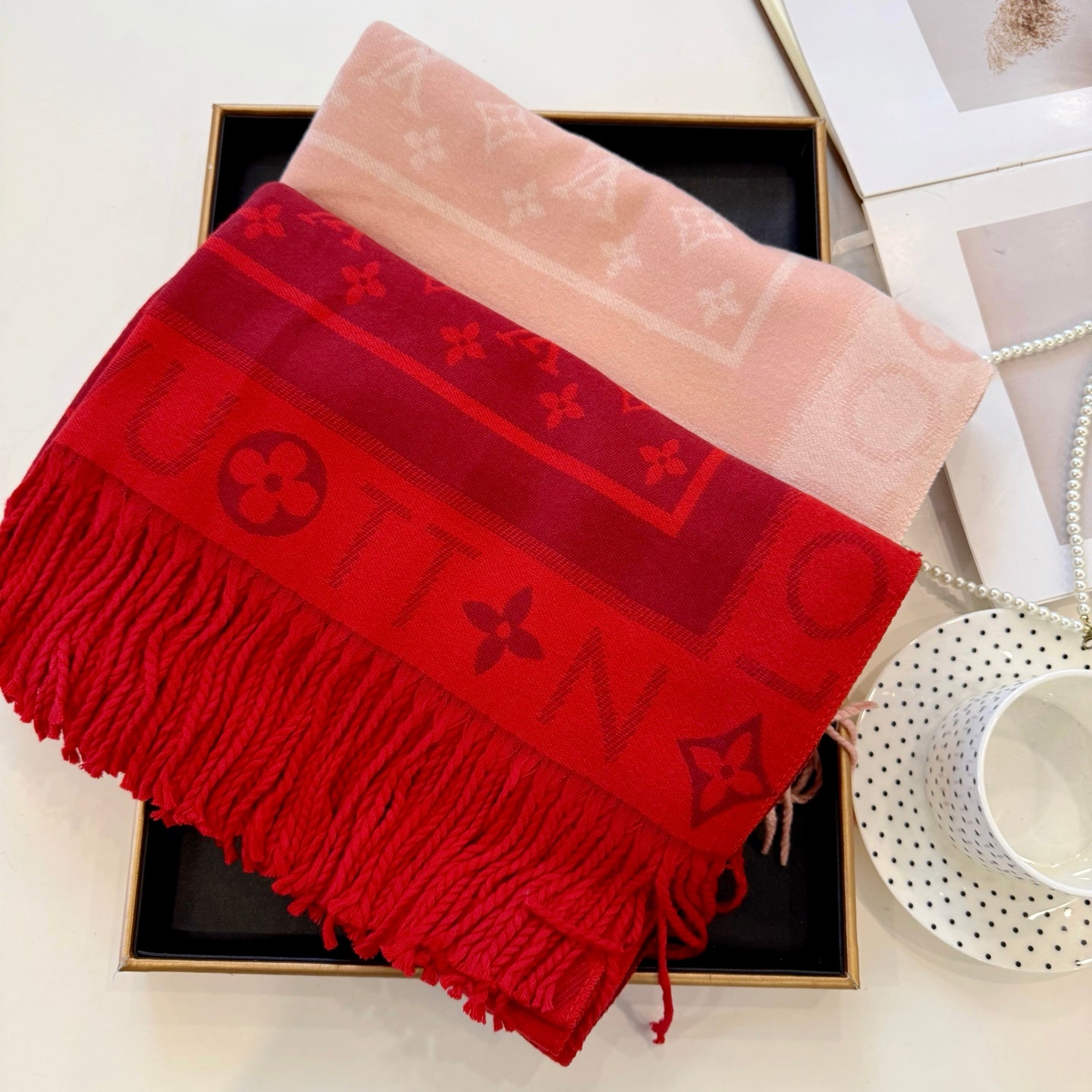 185ZE34WDE Stylish Winter Scarves