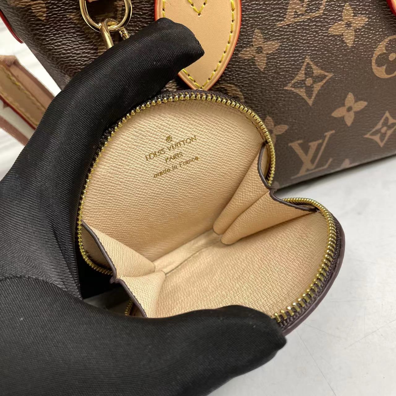 2XE85BDE Stylish leather bag 