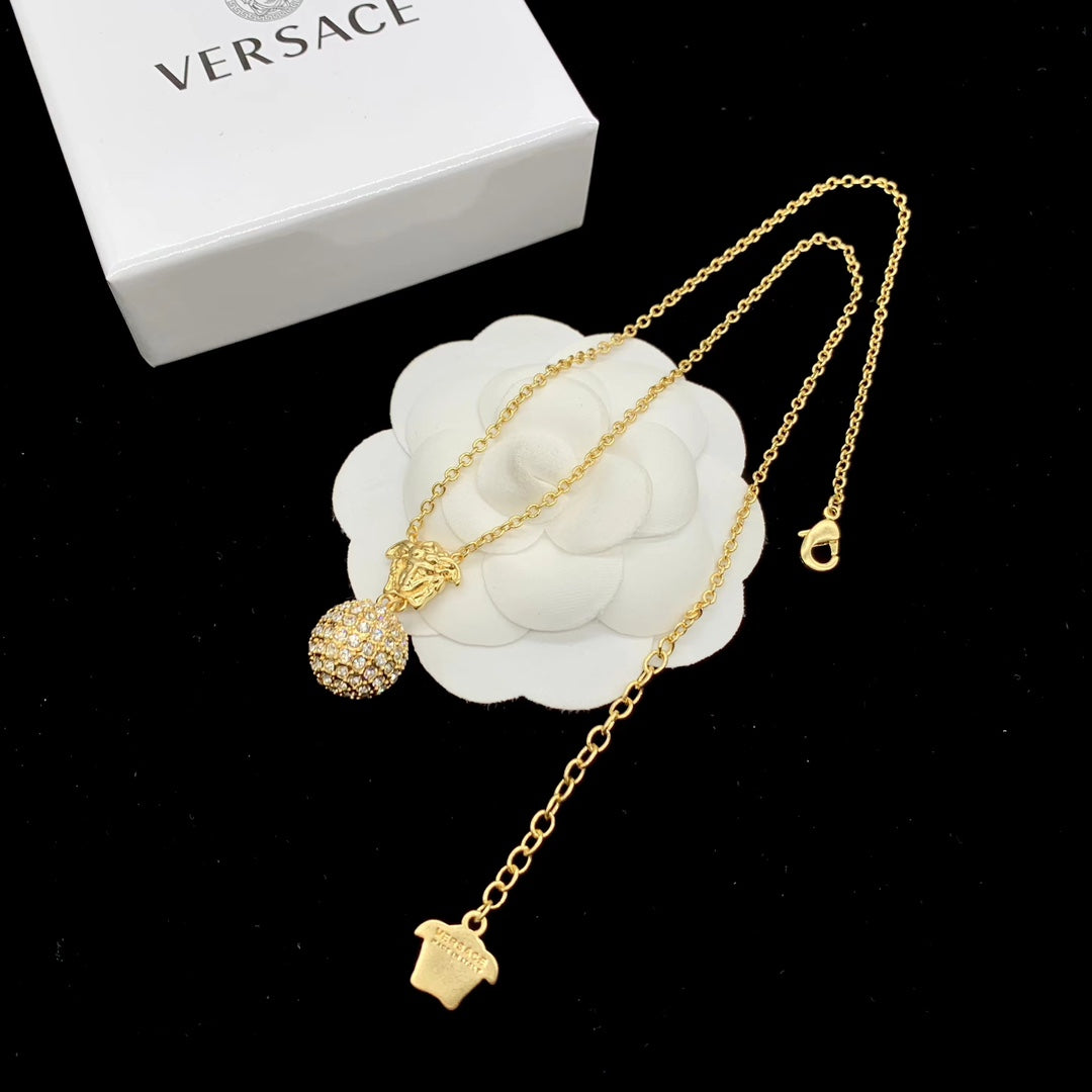 14V200XDE Stylish  Necklaces  Rings Earrings