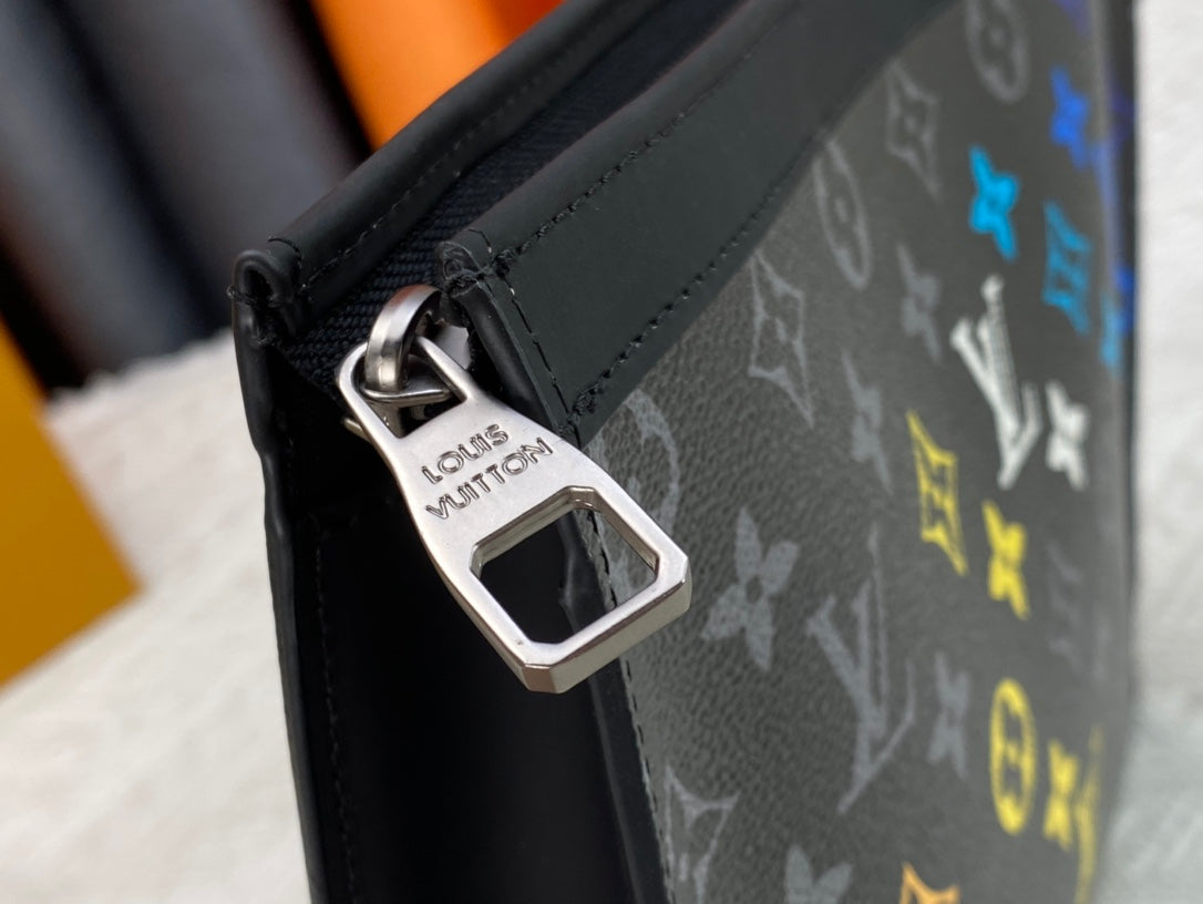 1XE386BDE Stylish leather bag