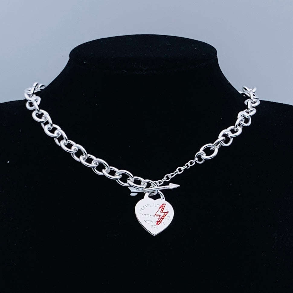 84T44XDE Stylish   Bracelets Necklaces