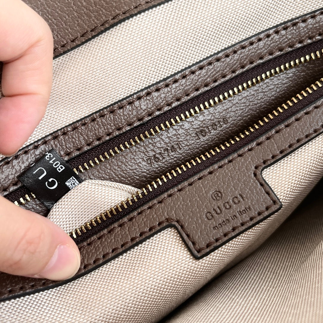 155NB50BDE Stylish leather bag