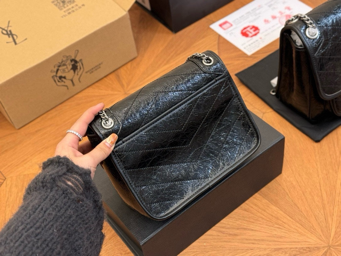 6XSL429BDE Stylish leather bag