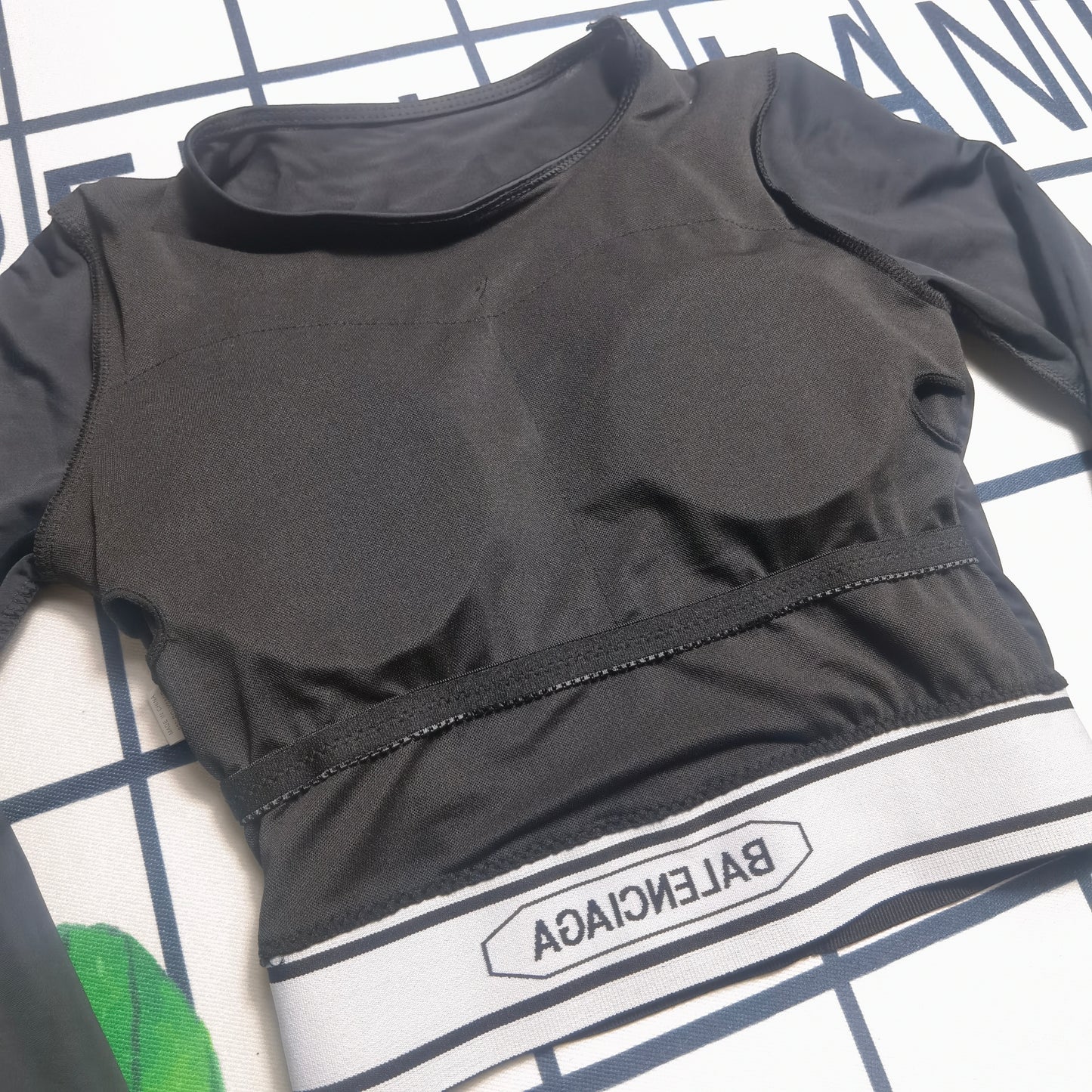 14J157YDE Stylish Long sleeve swimsuit