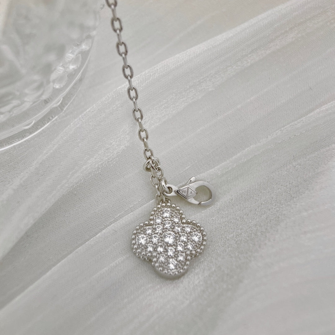 5XVA182KDE Stylish  6 flowers necklaces