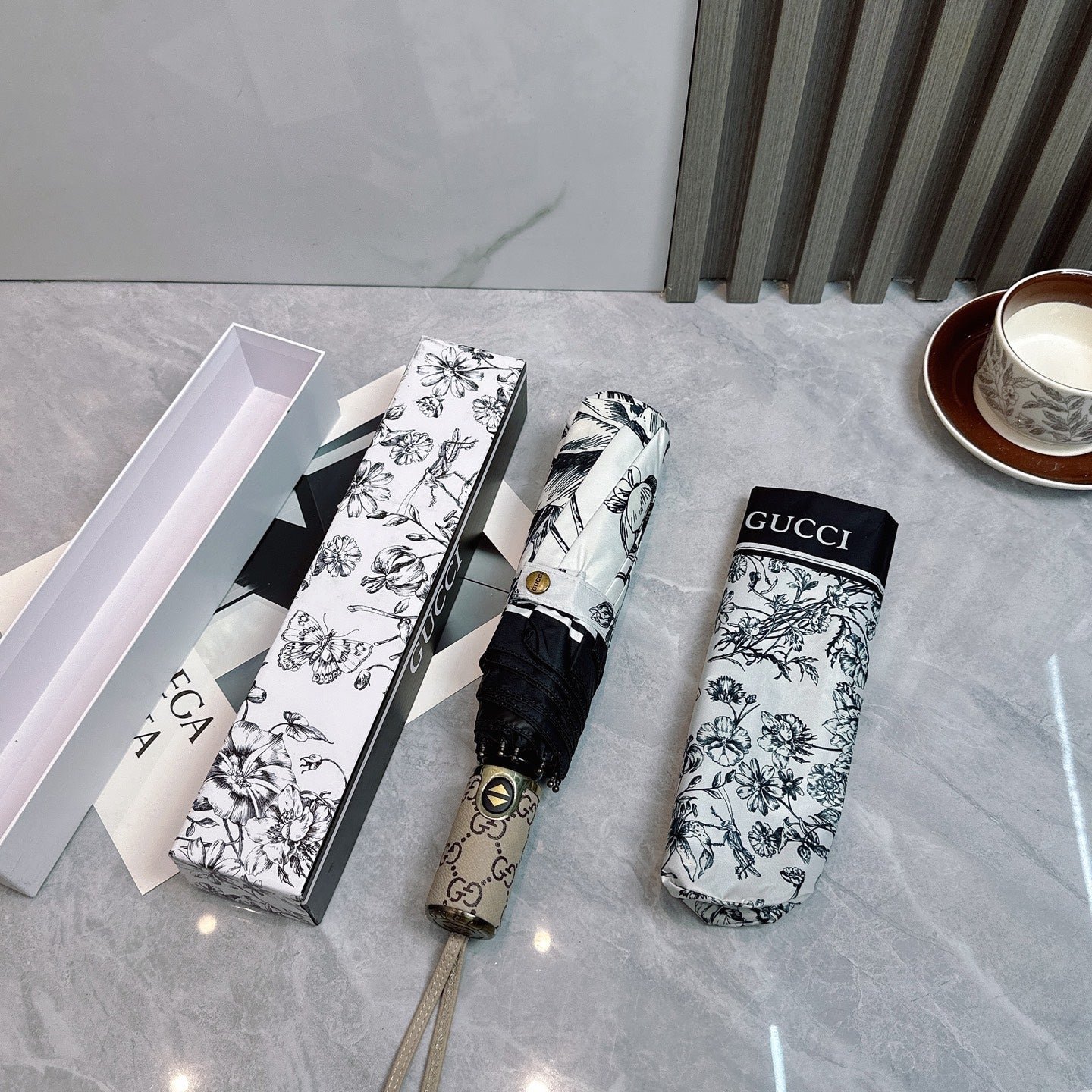 15RB85SDE Stylish UV resistant umbrella
