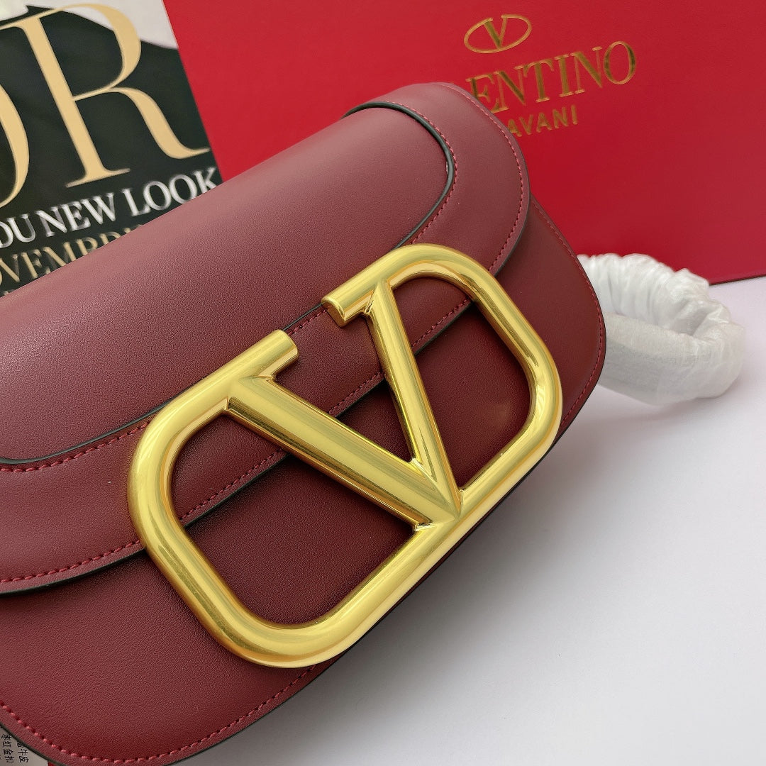 5A45BDE Stylish leather bag 