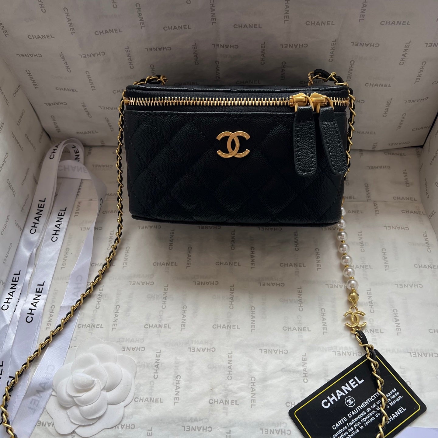 155XC29BDE Stylish leather bag