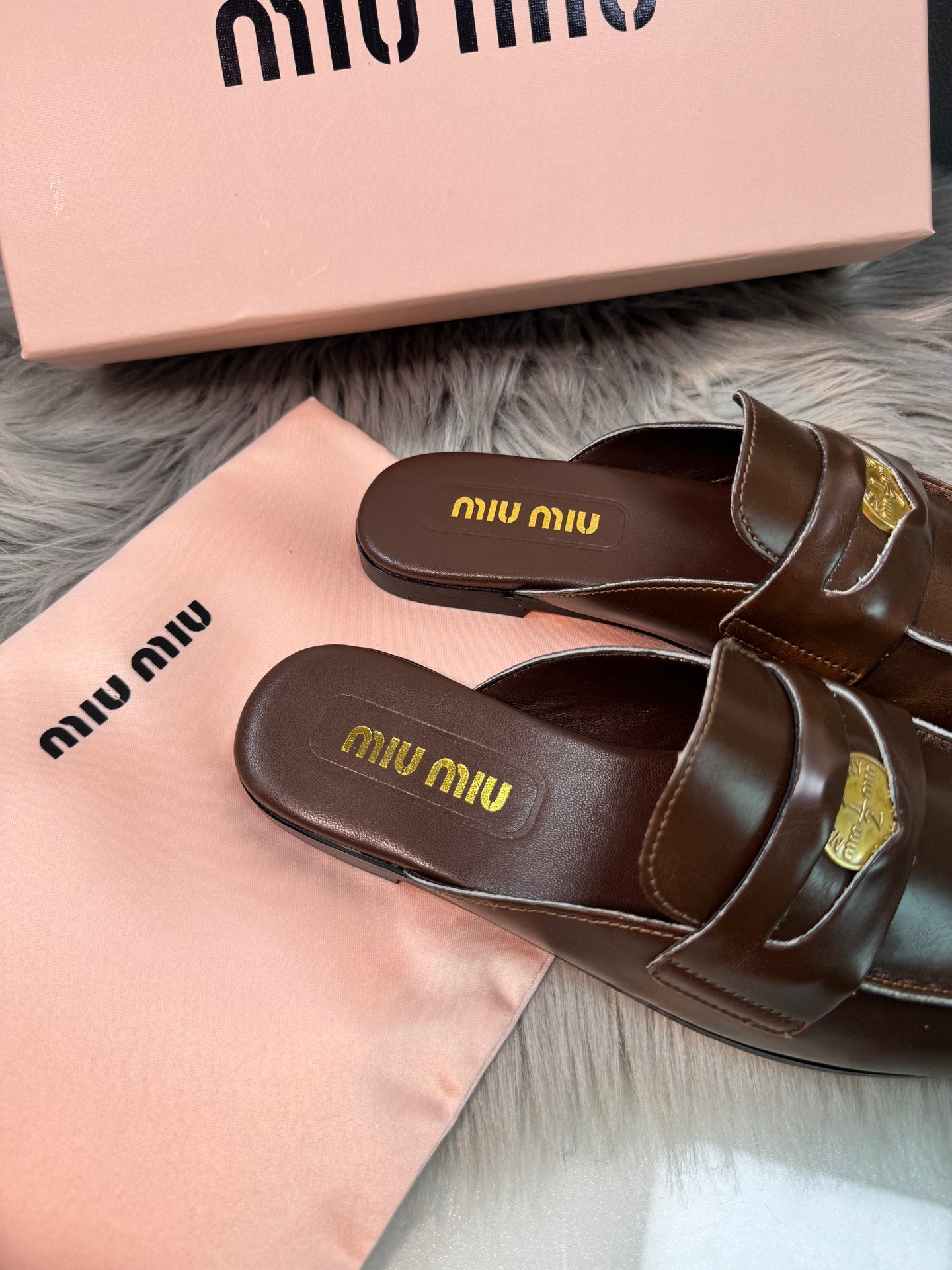 14A175ZDE Stylish sandals