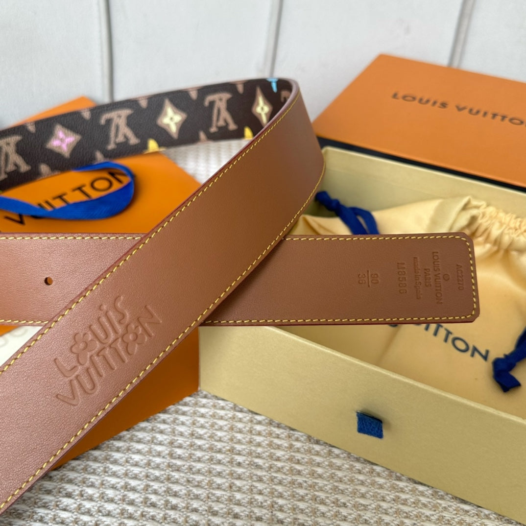 14E47PDE Stylish  High quality belt With full package