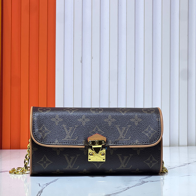 2WE6BDE Stylish leather bag