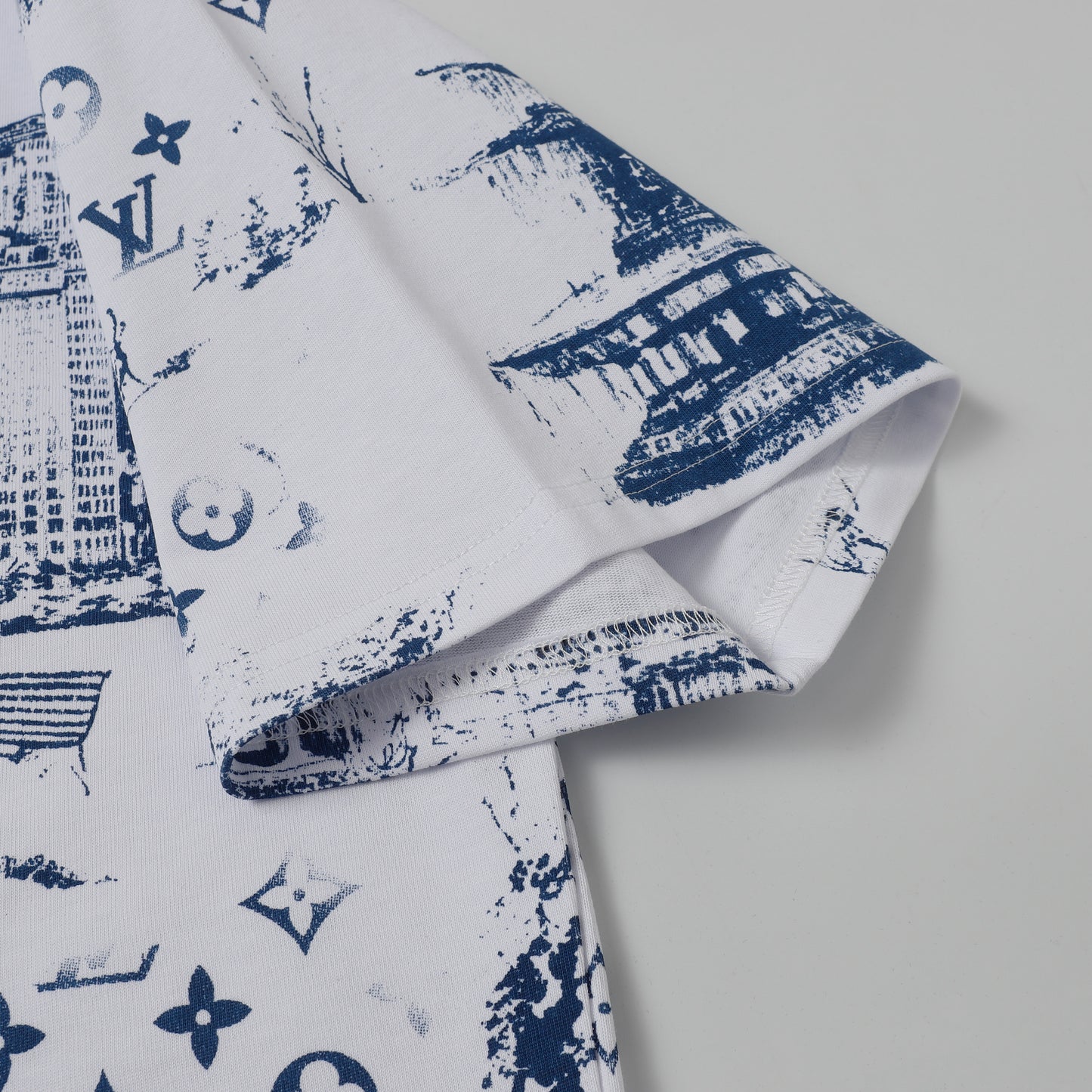 1ZE519UDE Stylish  T-shirts