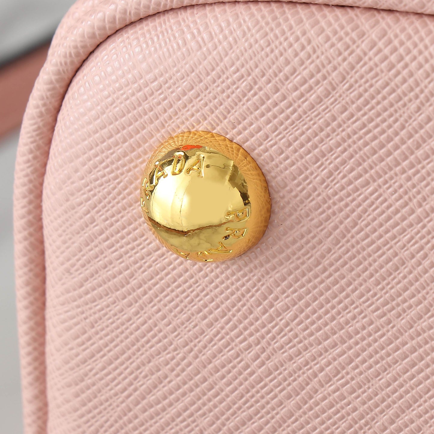 1WP102BDE Stylish leather bag